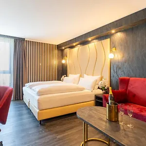 **** Hotel Golden Tulip Parkhotel Deutschland