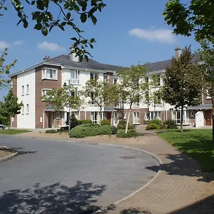  Apartment Gort Na Coiribe Village Irland