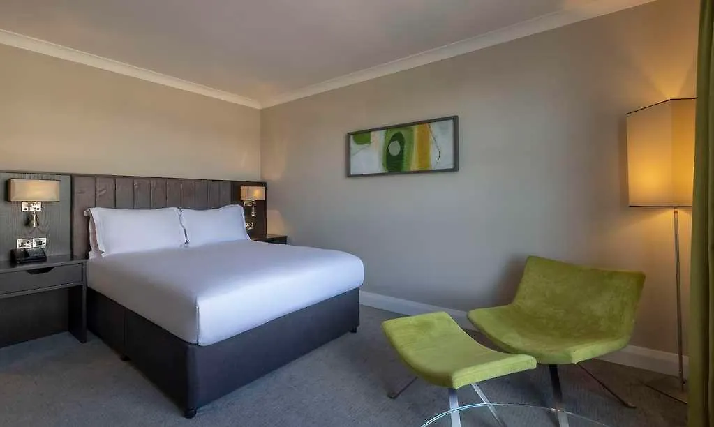 Hilton Dublin Hotel 4*,
